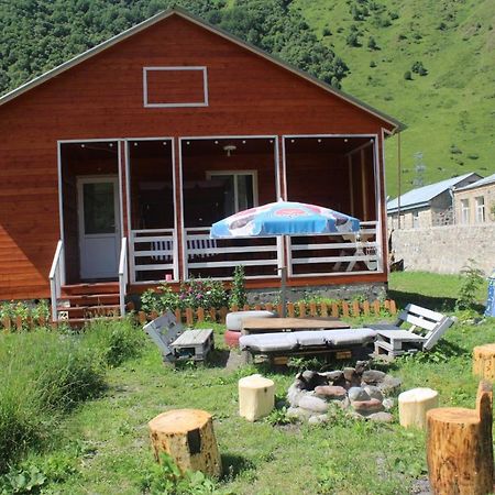 Warm House Stepantsminda Exterior foto